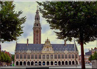 Biblioteca Universitária em Lovaina (Louvain, Bibliothèque Universitaire)